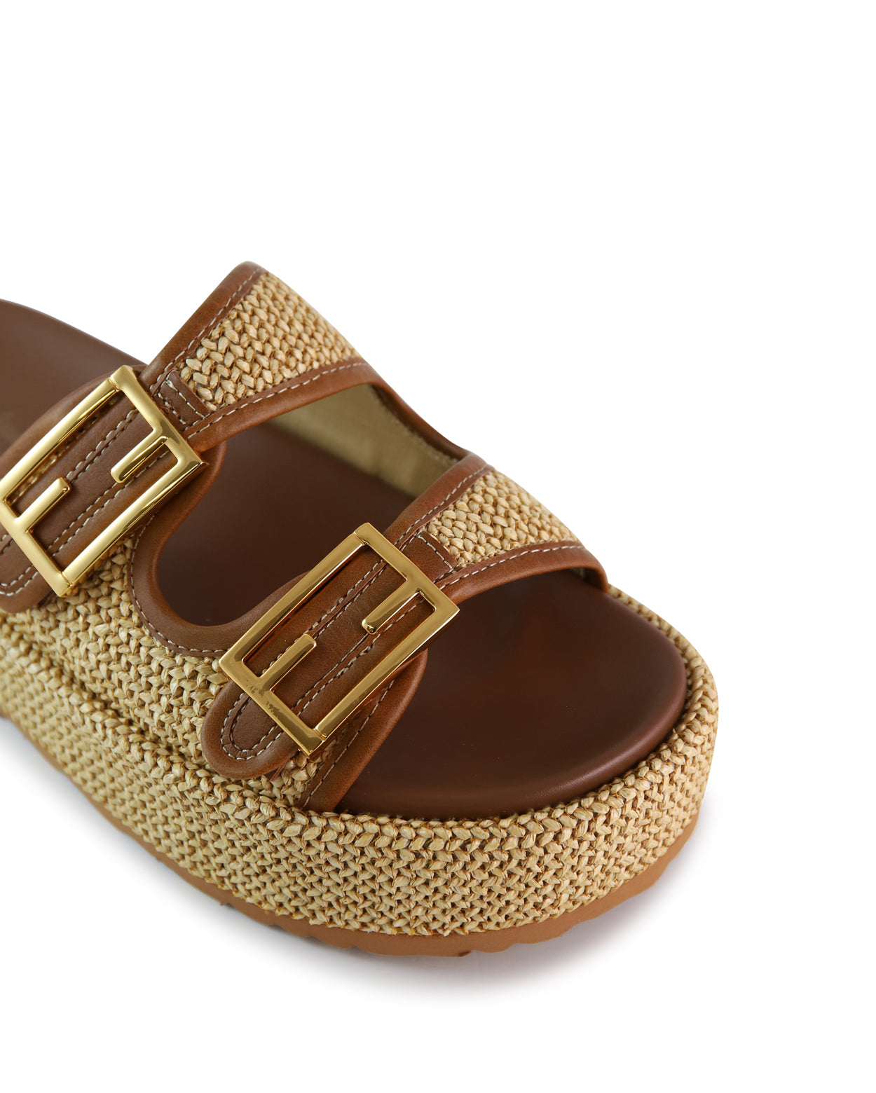 aphrodite_hobbs_nat_4_1765945958