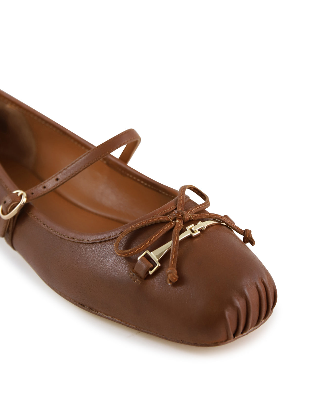 bao_hobbs_tan_4_1765946032