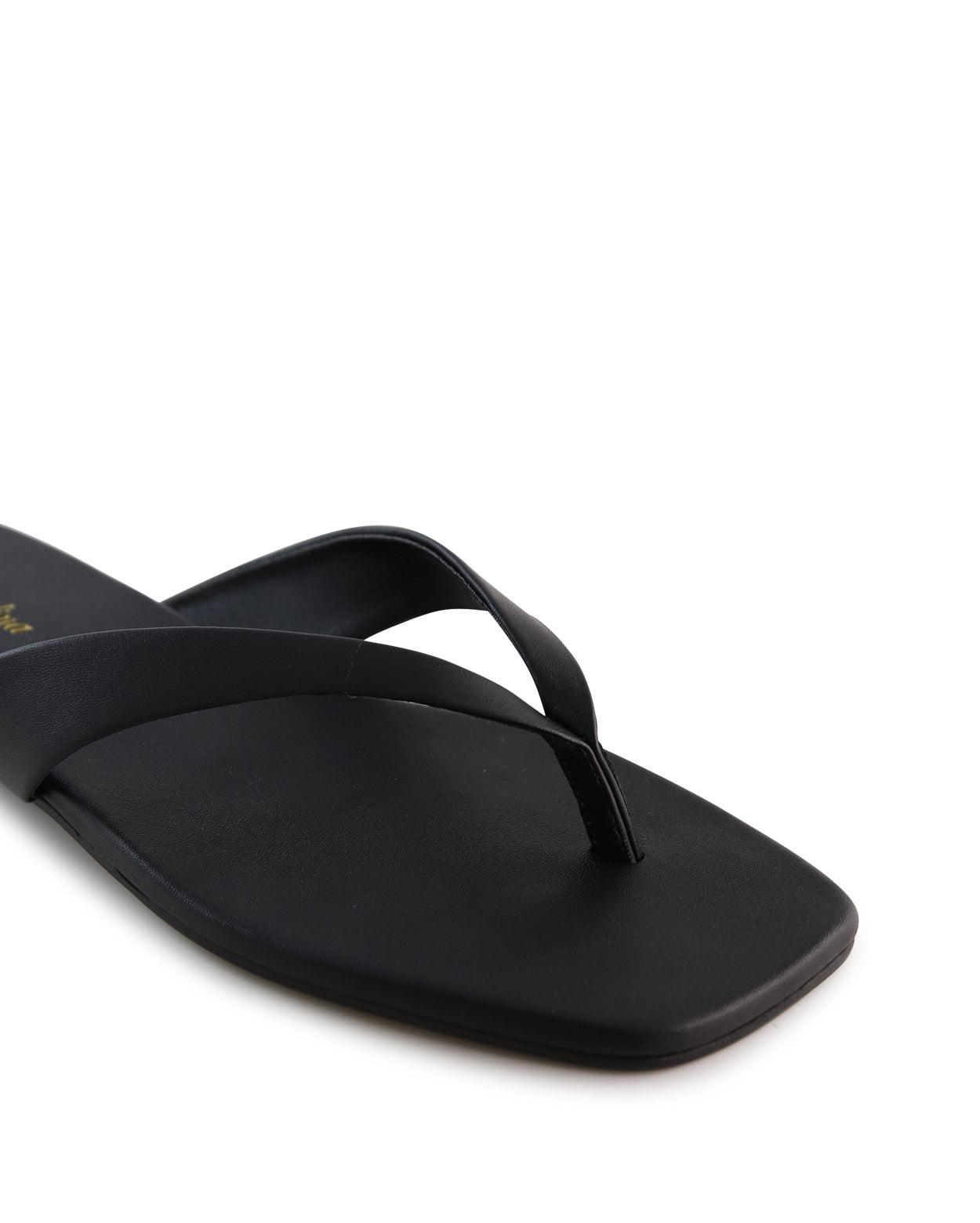 evita-a_hobbs_blk_4_1765942985