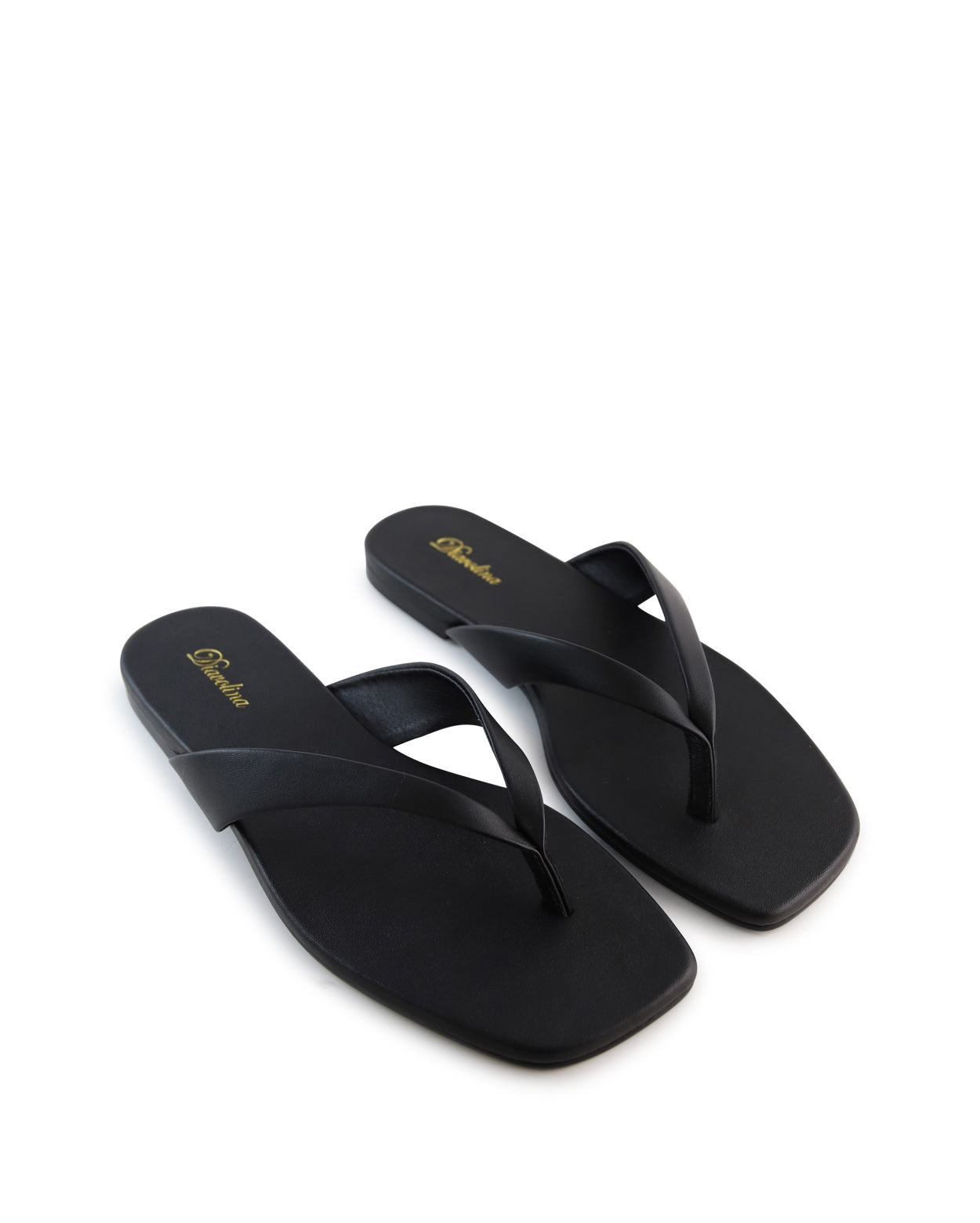 evita-a_hobbs_blk_5_1765943011