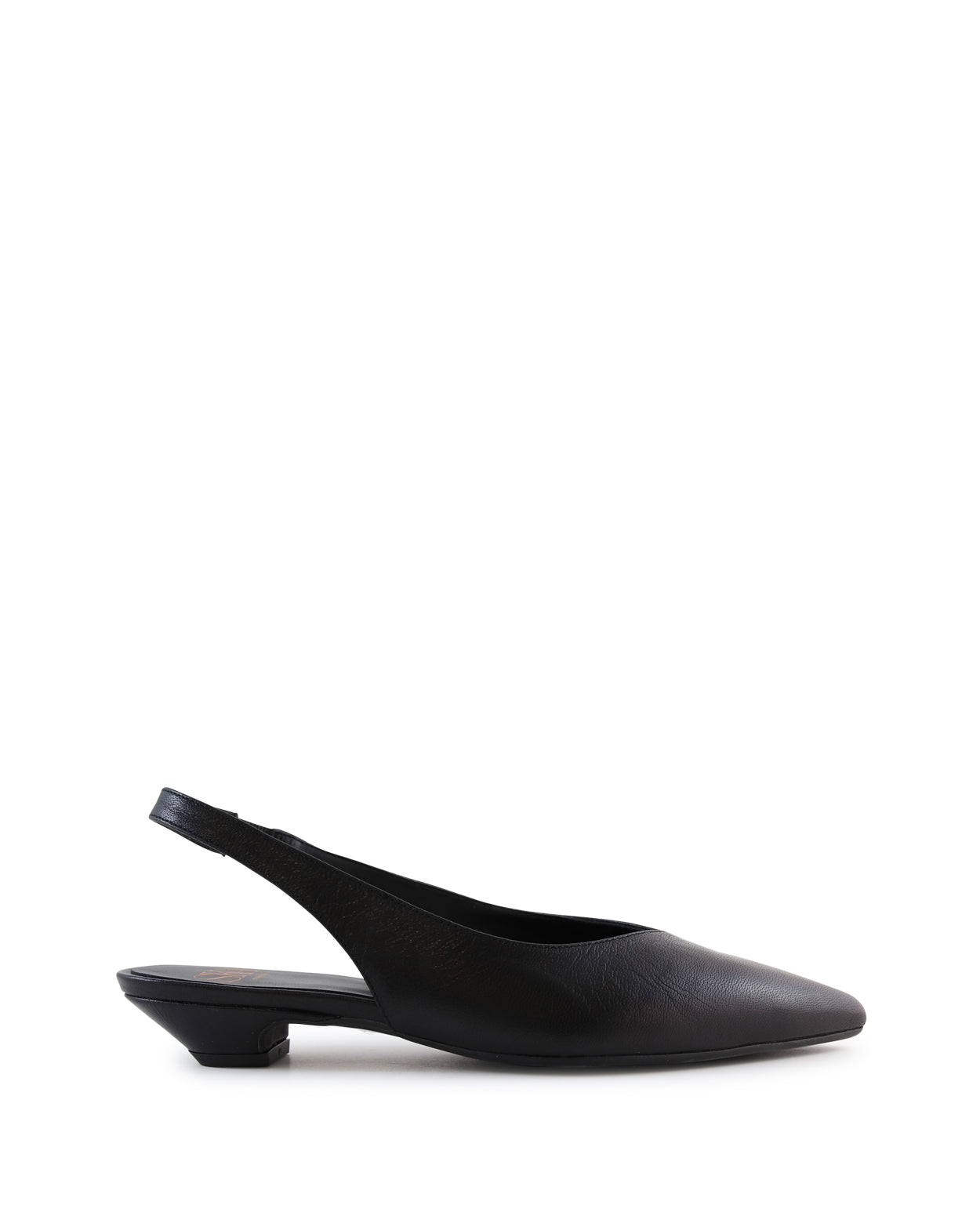 galiana_hobbs_blk_1_1765947366