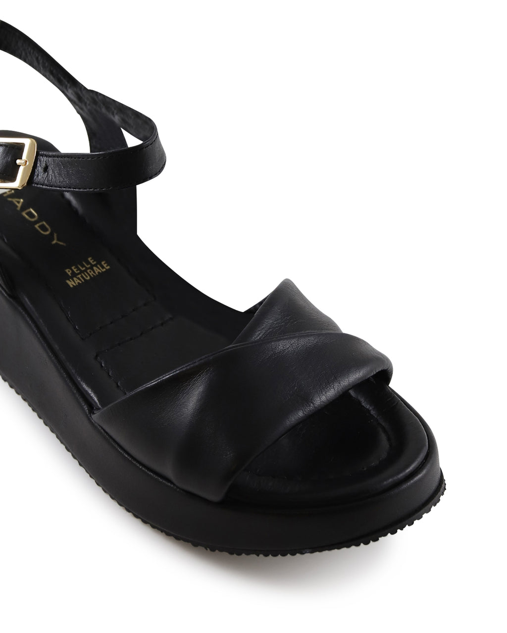 limar_hobbs_blk_5_1765945900