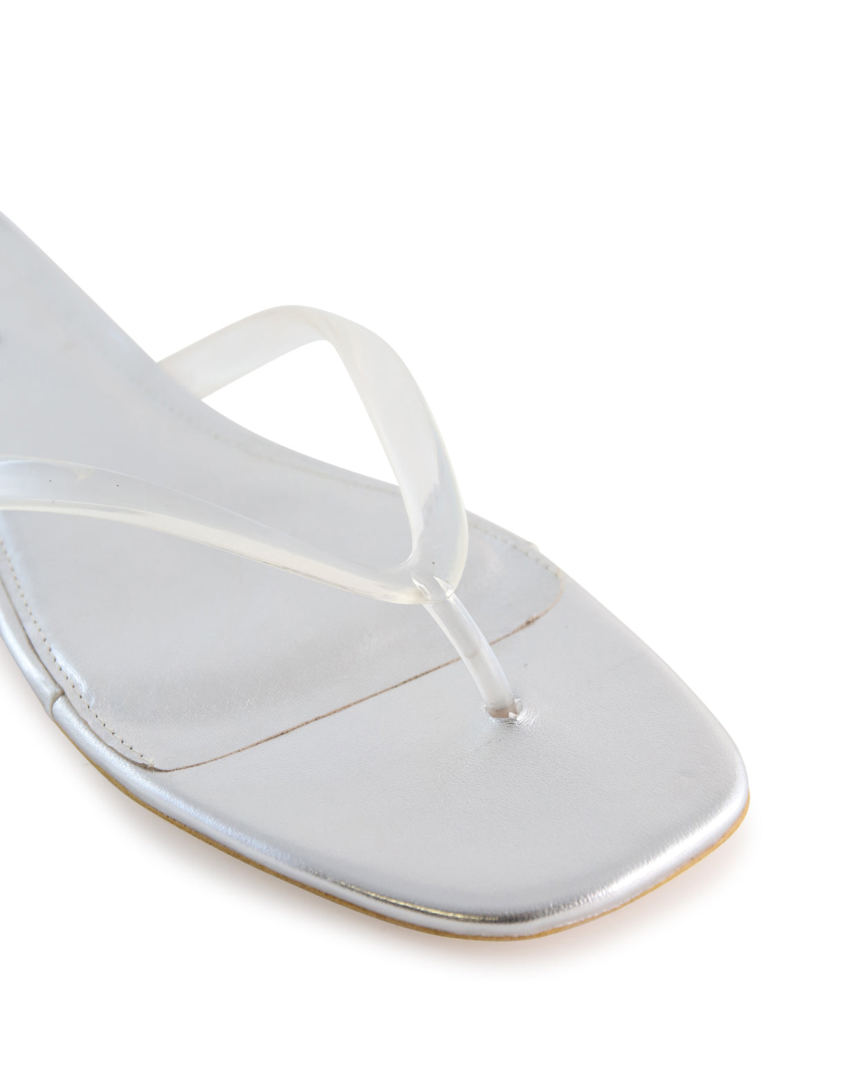 rella_hobbs_clrsil_4_1765943060