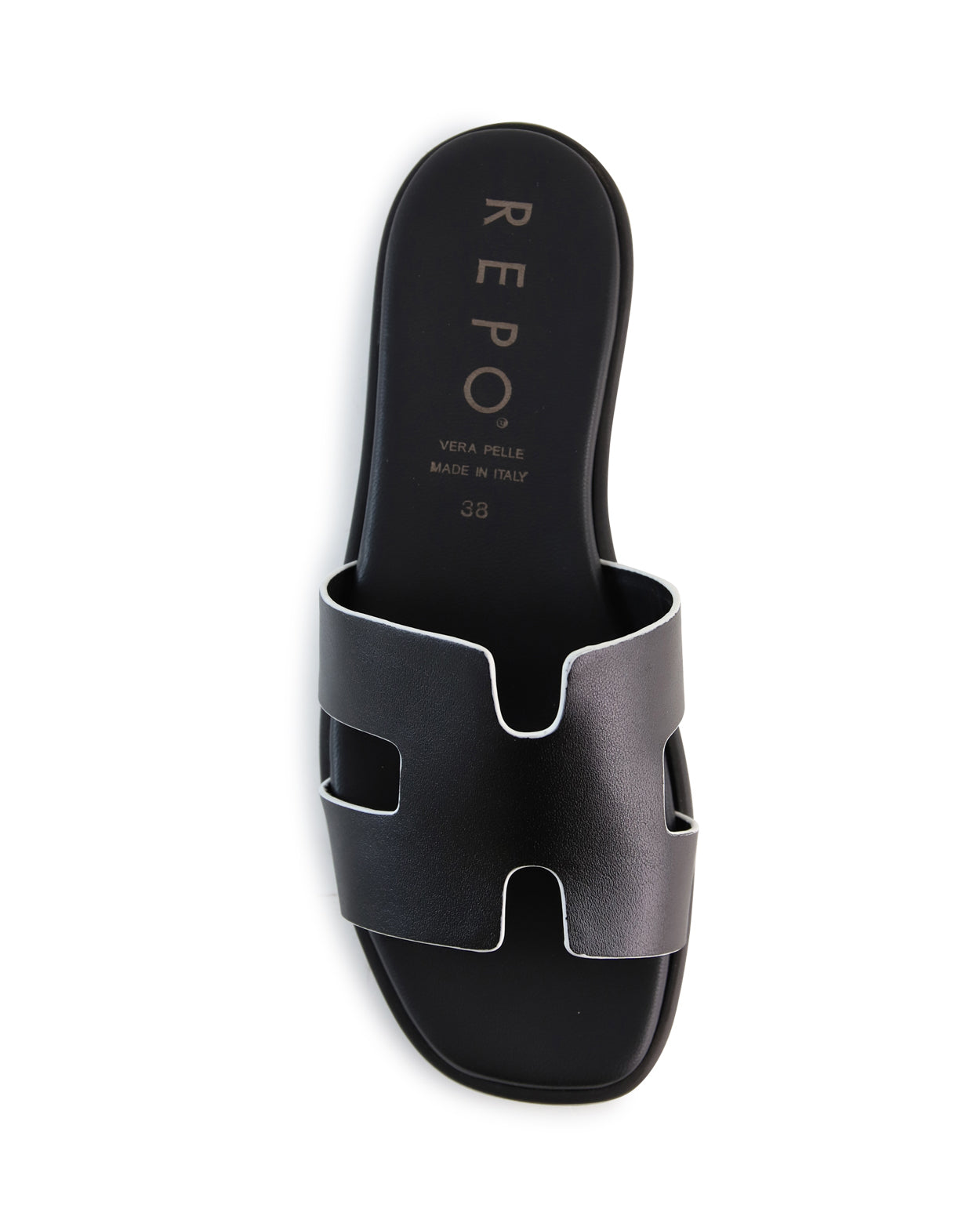 slidy_hobbs_blk_6_1765943016